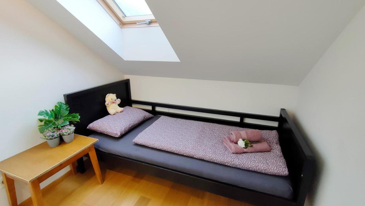 Apartmaji Dora モイストラナ エクステリア 写真